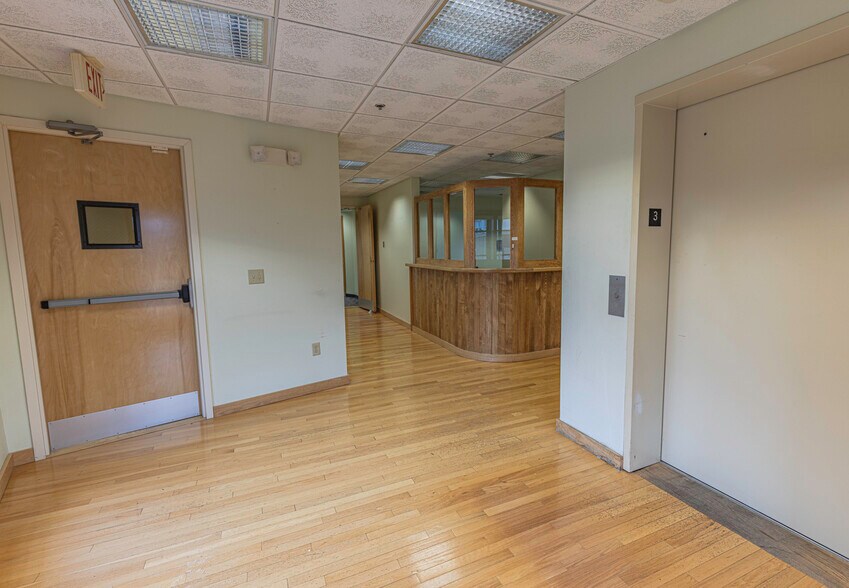 More Photos Of 9 May St, Bangor Medical For Sale