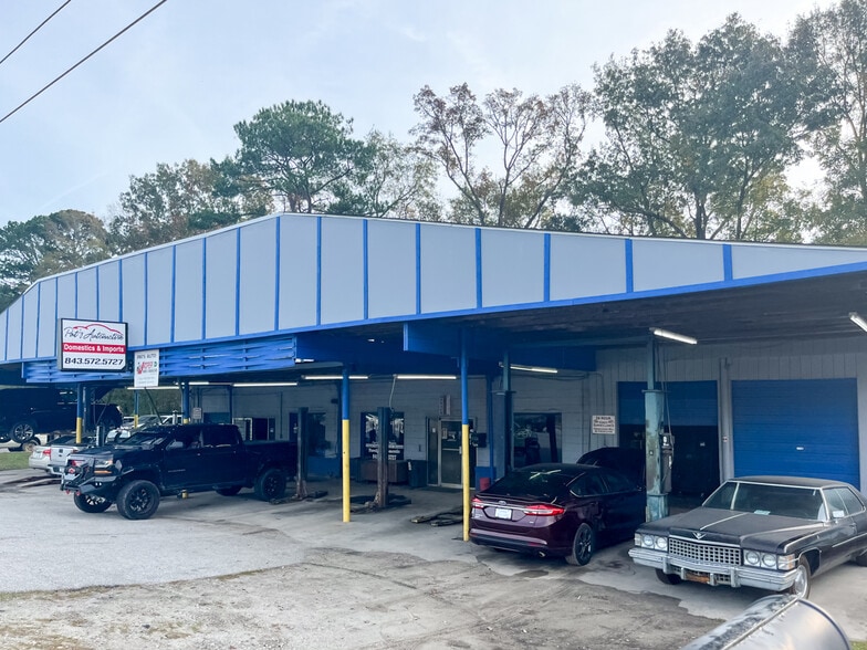 Primary Photo Of 121 S Goose Creek Blvd, Goose Creek Auto Repair For Sale