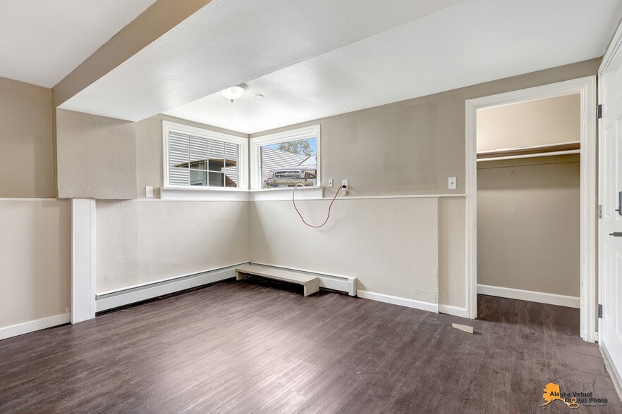 More Photos Of 1335 Hyder St, Anchorage Apartments For Sale