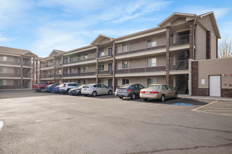 More Photos Of 332 S 4th W, Rexburg Apartments For Sale