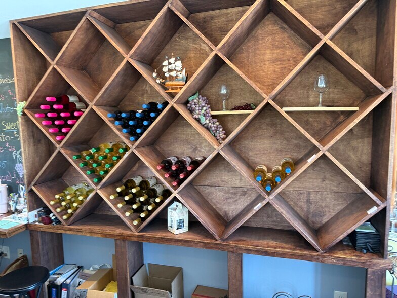 More Photos Of 221 N Delsea Dr, Cape May Court House Winery Vineyard For Sale