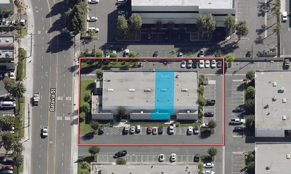 More Photos Of 1402-1408 N Batavia St, Orange Flex For Lease