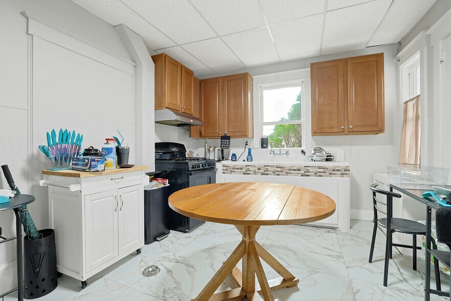 More Photos Of , Pearl River Unknown For Sale