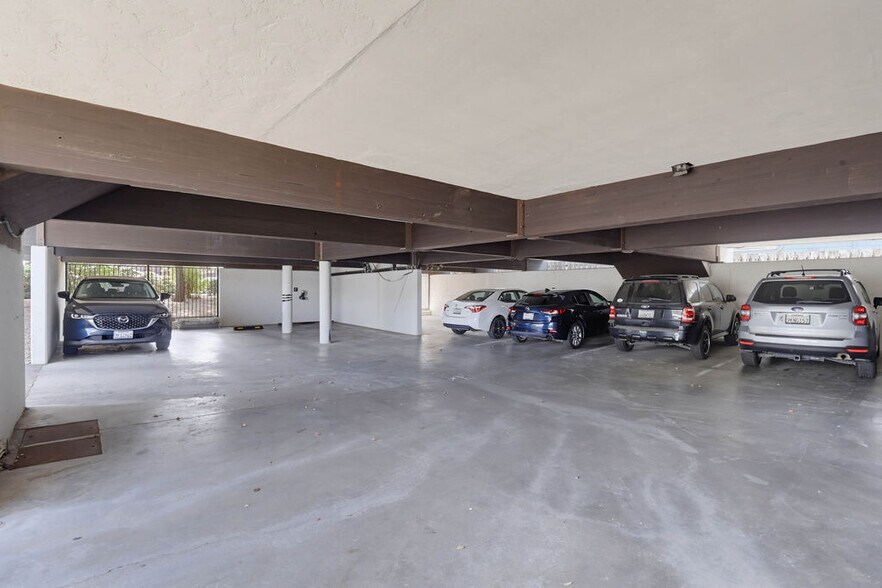 More Photos Of 6 Lorton Ave, Burlingame Apartments For Sale
