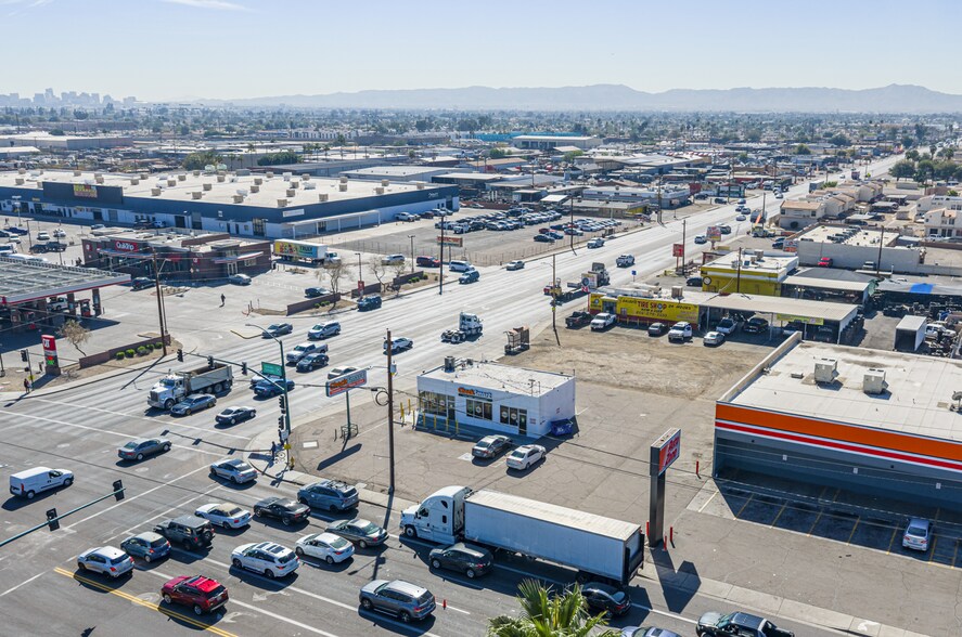 More Photos Of 4301 W Indian School Rd, Phoenix Office For Sale