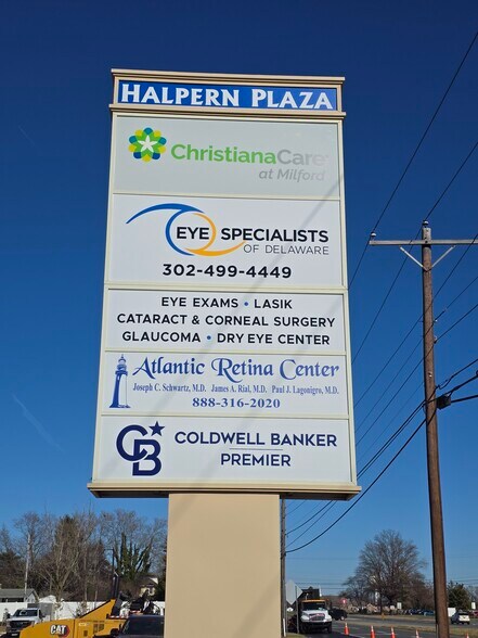 More Photos Of 711 N DuPont Blvd, Milford Storefront For Lease