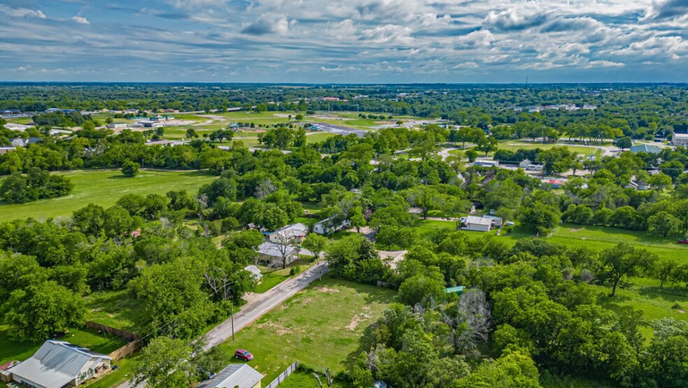 More Photos Of 0 Crow St, Stephenville Land For Sale