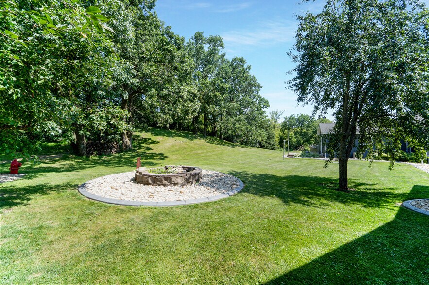 More Photos Of W12203 Highway 23, Ripon Auto Repair For Sale