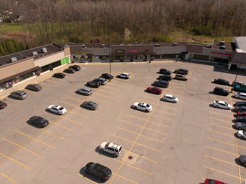 More Photos Of 34293-34325 Center Ridge Rd, North Ridgeville Unknown For Lease