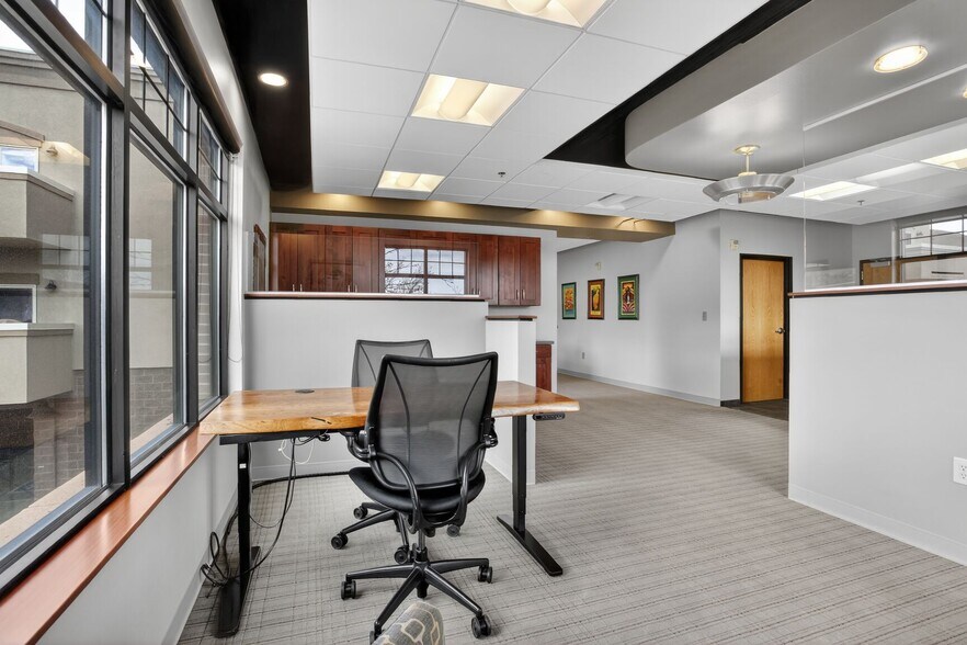 More Photos Of 722 Washington Ave, Golden Office Residential For Sale