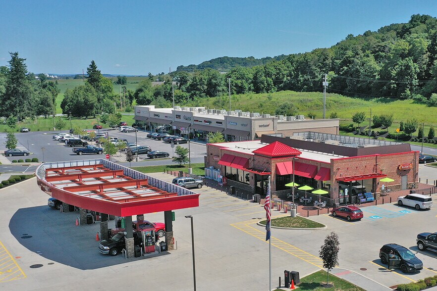 747769 Middletown Rd, Hummelstown, PA 17036 Retail For Lease