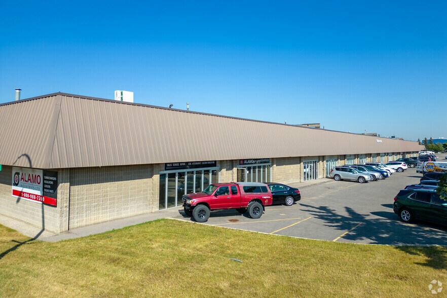 Primary Photo Of 5225 6th St NE, Calgary Warehouse For Lease