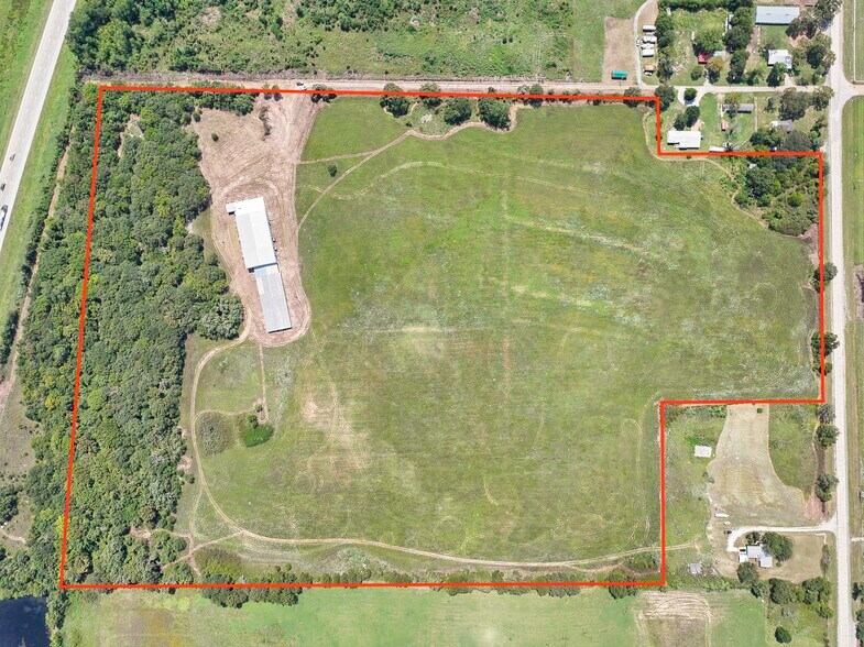 More Photos Of US-77, Thackerville Land For Sale