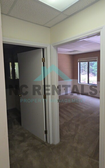 More Photos Of 20 W Colony Pl, Durham Office For Lease