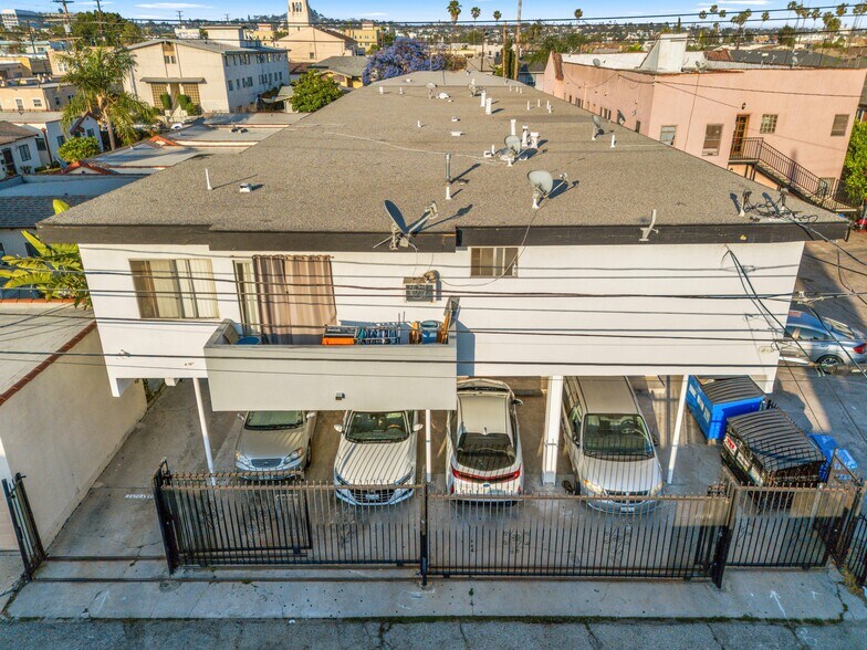 More Photos Of 1045 N Ardmore Ave, Los Angeles Apartments For Sale