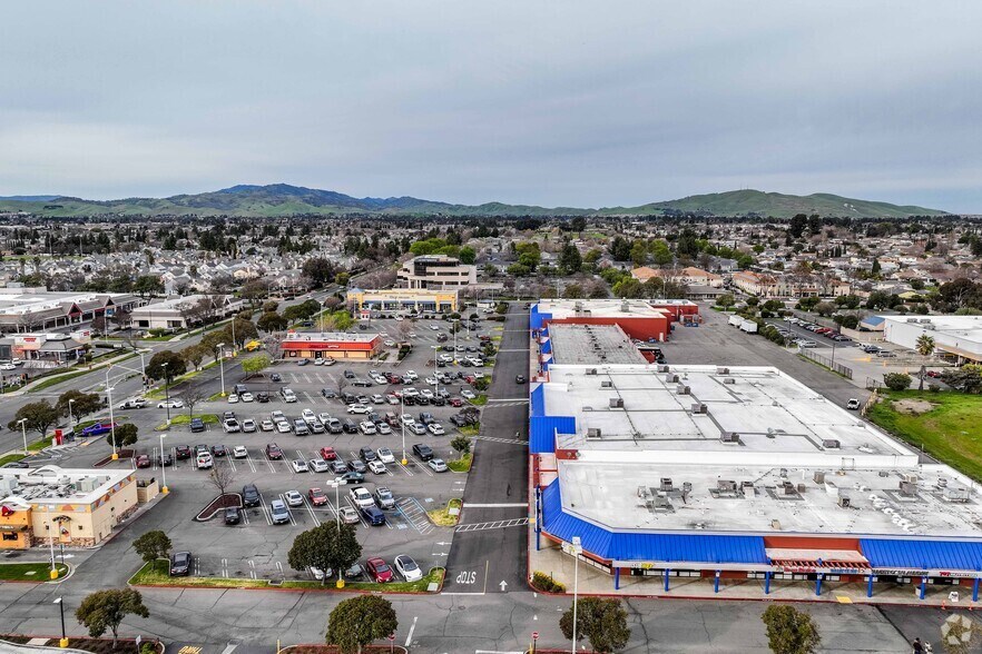 More Photos Of 115 Sunset Ave, Suisun City General Retail For Lease