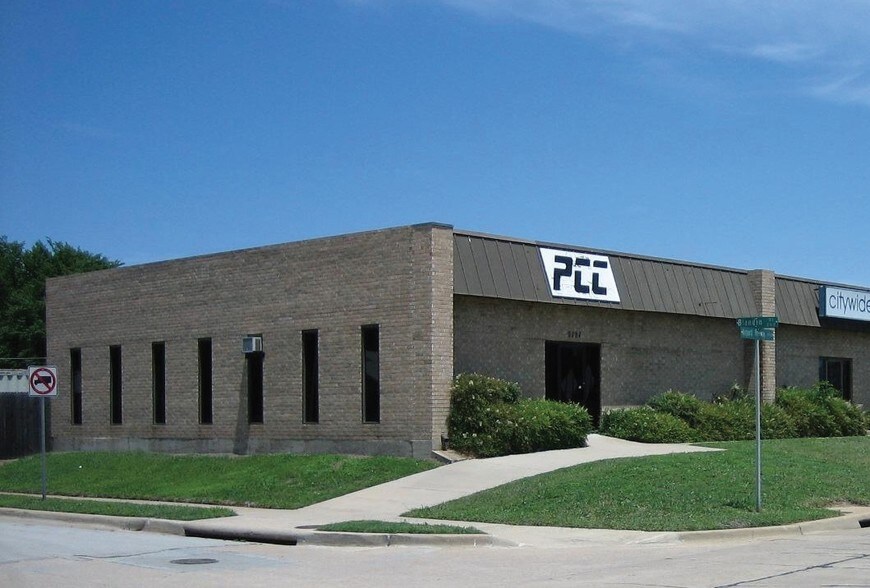 More Photos Of 2727-2757 Airport Fwy, Fort Worth Office For Lease