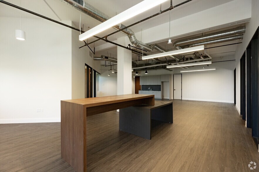 More Photos Of 30851 Agoura Rd, Agoura Hills Loft Creative Space For Lease