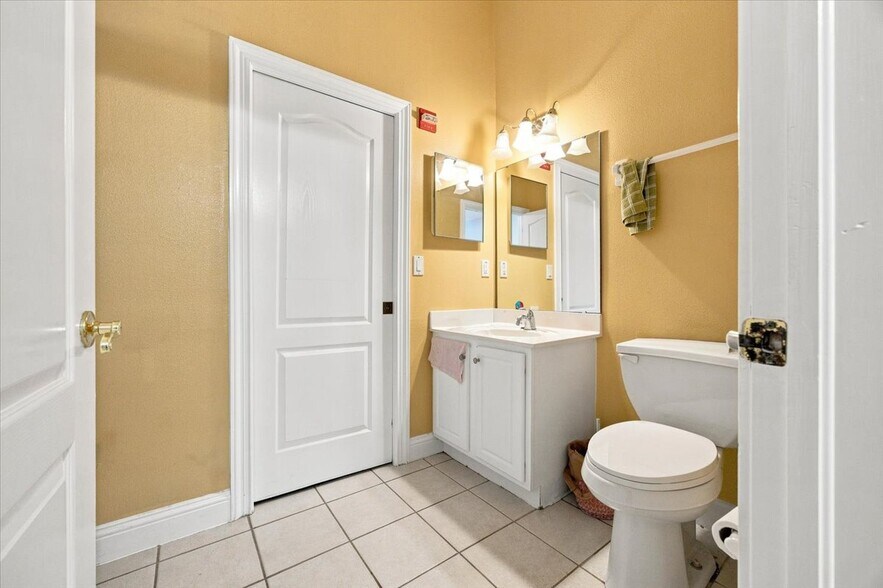 More Photos Of 6 Bed Operational ALF For Sale, Palm Coast Assisted Living For Sale