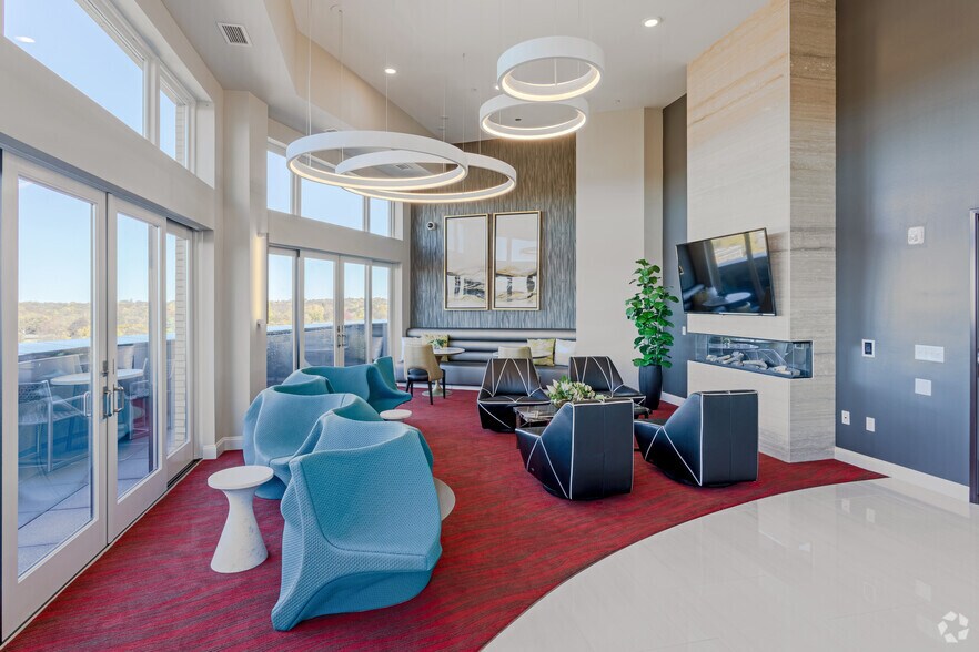 More Photos Of 1455 W Lake St, Minneapolis Multifamily For Sale