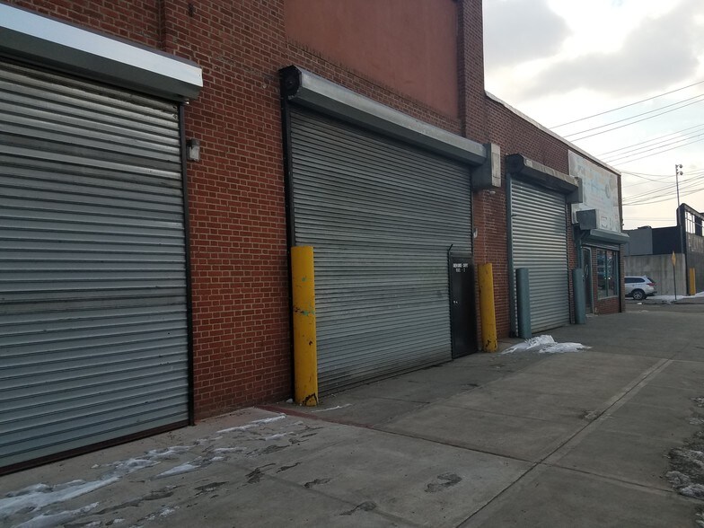 Primary Photo Of 9502-9508 Ditmas Ave, Brooklyn Warehouse For Lease
