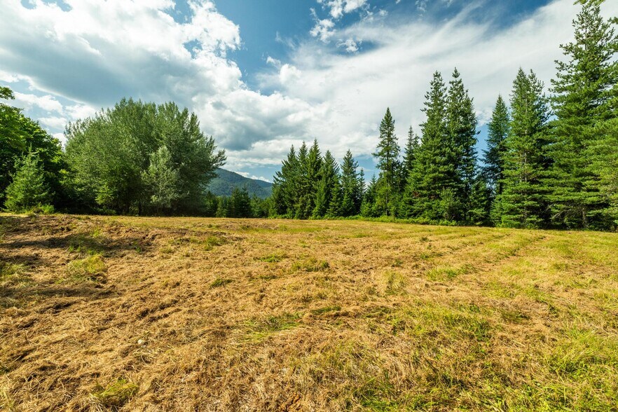More Photos Of 477545 US-95, Ponderay Land For Sale