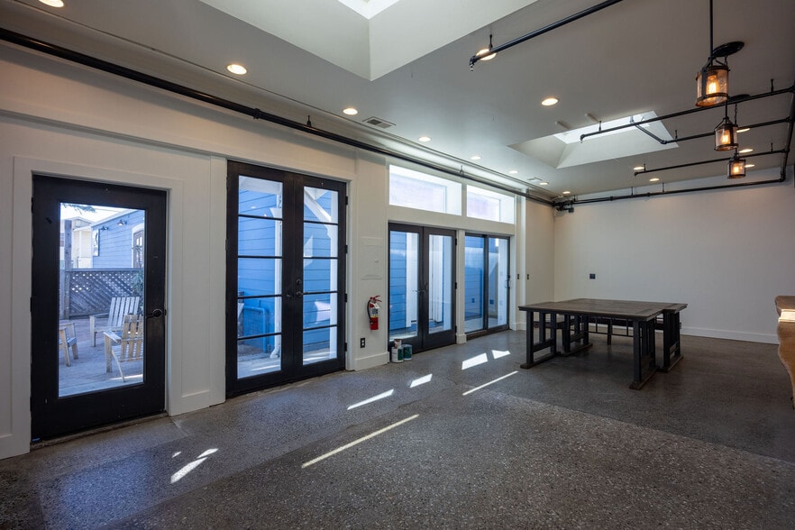 More Photos Of 313-323 Princeton Ave, Half Moon Bay Service For Lease