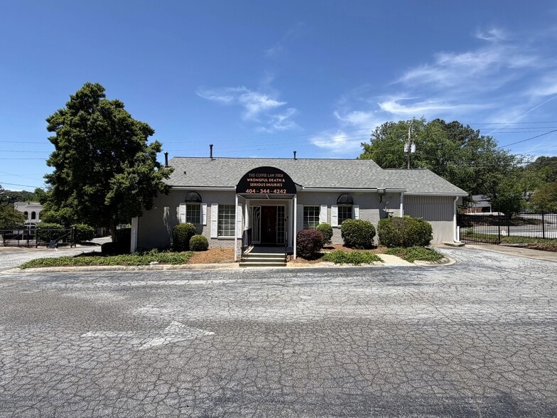 More Photos Of 3080 Campbellton Rd SW, Atlanta Office Residential For Sale