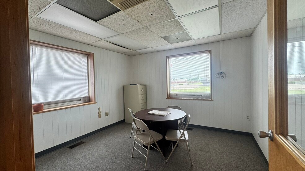 More Photos Of 2429 N Burdick St, Kalamazoo Manufacturing For Sale