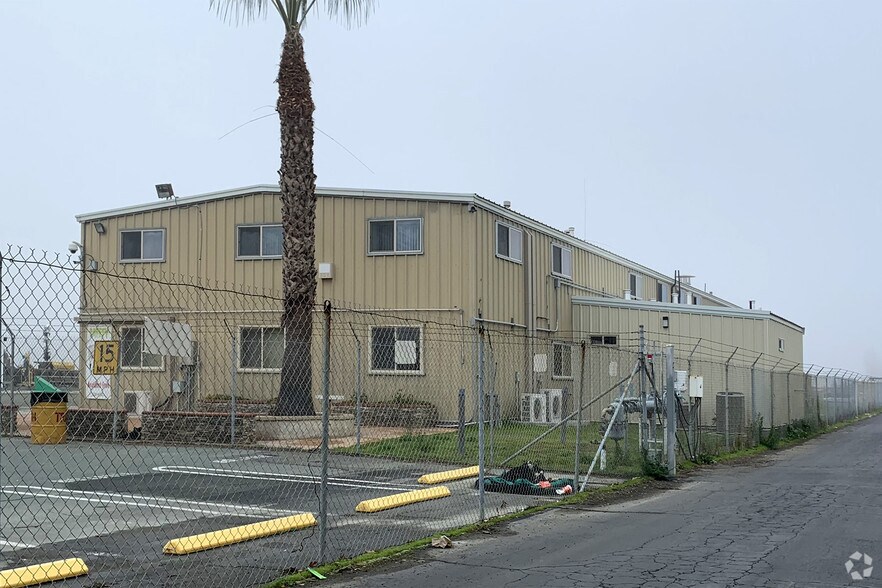 Primary Photo Of 3551 Wilbur Ave, Antioch Warehouse For Sale