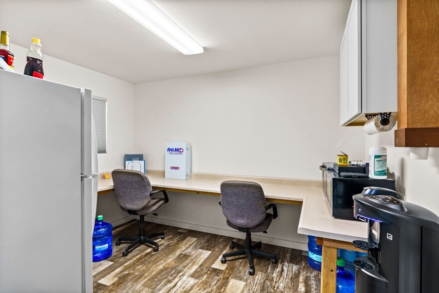 More Photos Of 93303 Prairie Rd, Junction City Industrial For Sale