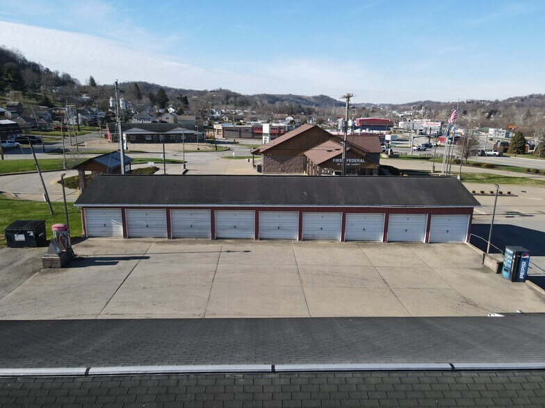 More Photos Of 118 School Dr, Waynesburg Flex For Sale