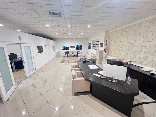 More Photos Of 2517 Yosemite Blvd, Modesto Freestanding For Lease