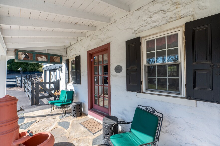 More Photos Of 547 Baltimore Pike, Glen Mills Office For Sale