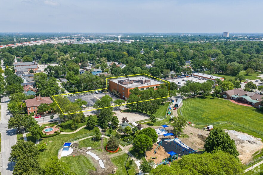 More Photos Of 1820 Ridge Rd, Homewood Office For Sale