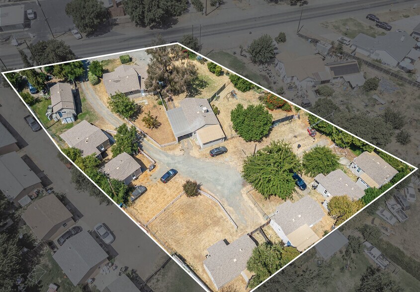 More Photos Of 5543-5553 Feather River Blvd, Olivehurst Apartments For Sale