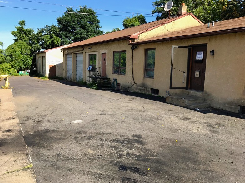 More Photos Of 70 Tracey Rd, Huntingdon Valley Warehouse For Sale