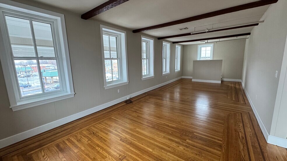 More Photos Of 312-314 W Broad St, Quakertown Office For Sale