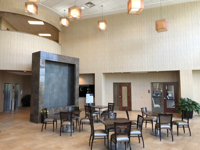 More Photos Of 410 E Lincoln Hwy, New Lenox Medical For Lease