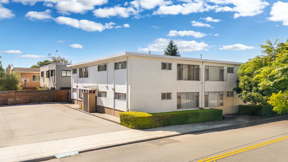 More Photos Of 1728 Curtis St, Berkeley Apartments For Sale