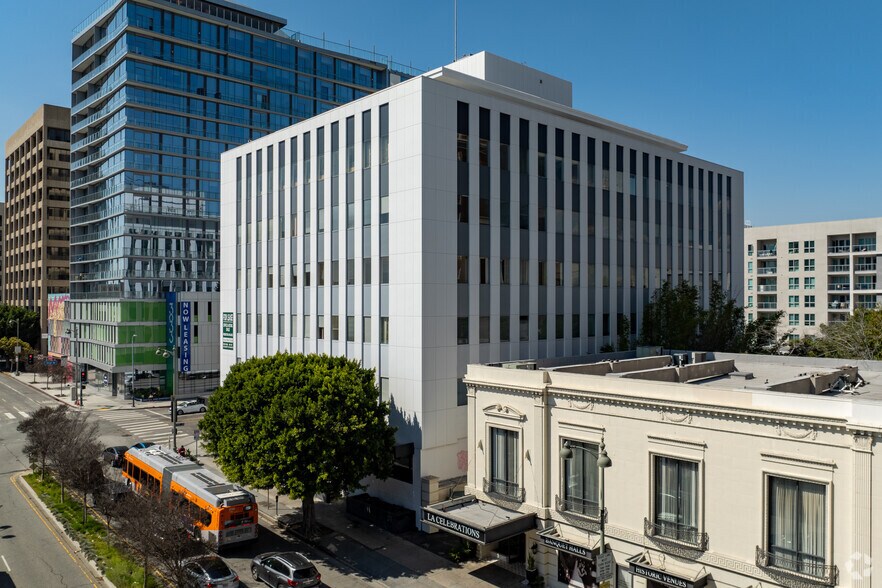 More Photos Of 2975 Wilshire Blvd, Los Angeles Office For Lease
