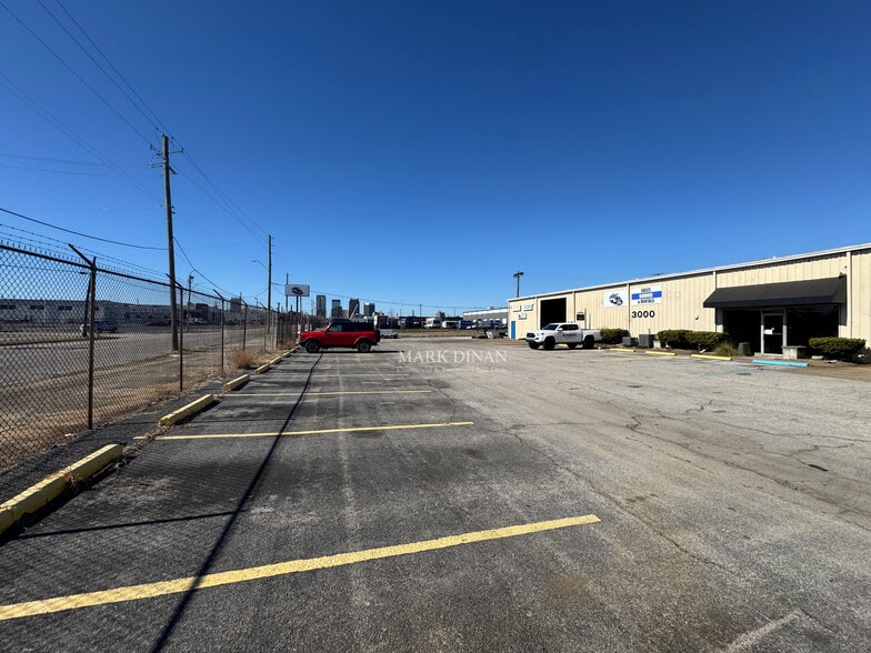 More Photos Of 3024 Messer Airport Hwy hwy, Birmingham Warehouse For Lease