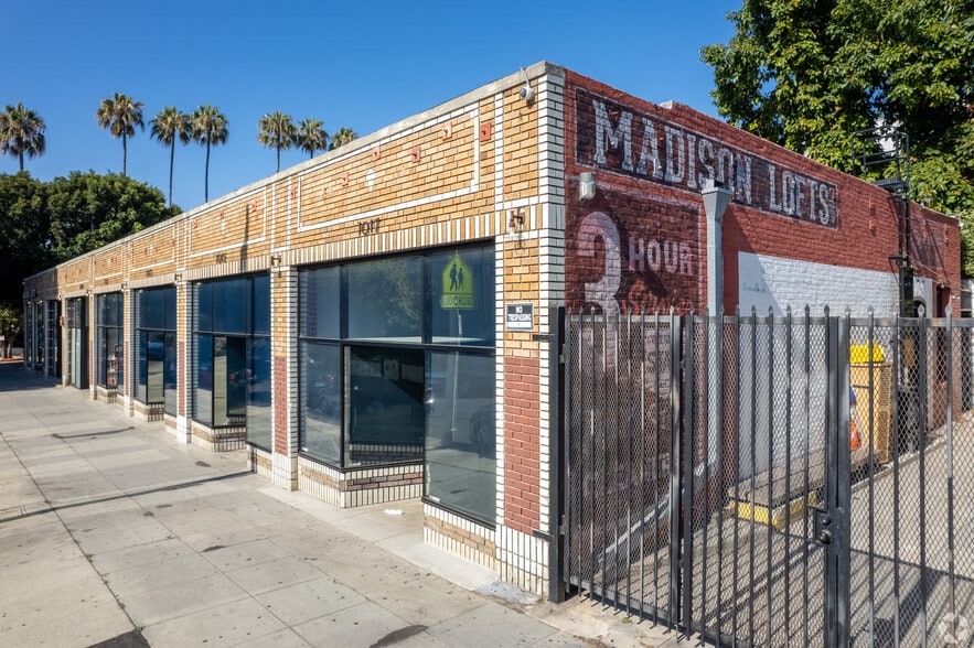 More Photos Of 1005 N Madison Ave, Los Angeles Storefront Retail Office For Lease