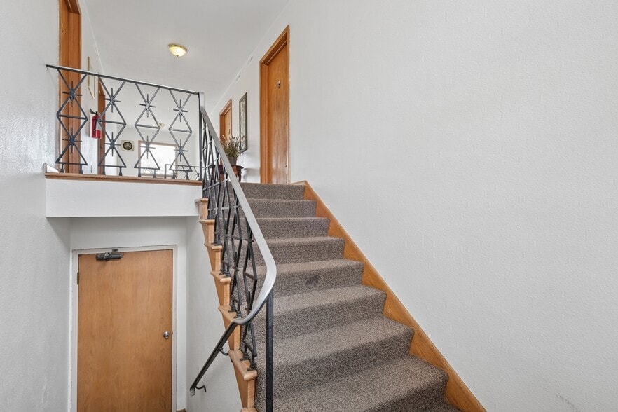 More Photos Of 4525 4th Ave S, Minneapolis Apartments For Sale