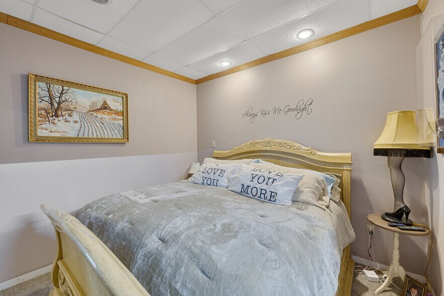 More Photos Of 305 N Main St, Ste Genevieve Storefront Retail Residential For Sale