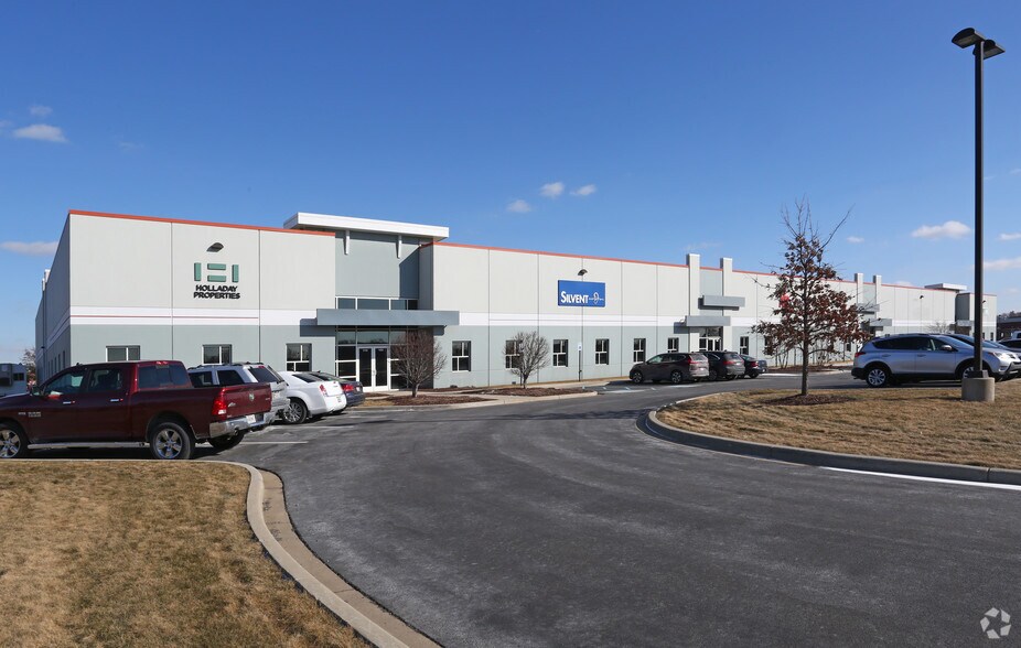 More Photos Of 6370 Ameriplex Dr, Portage Light Distribution For Lease