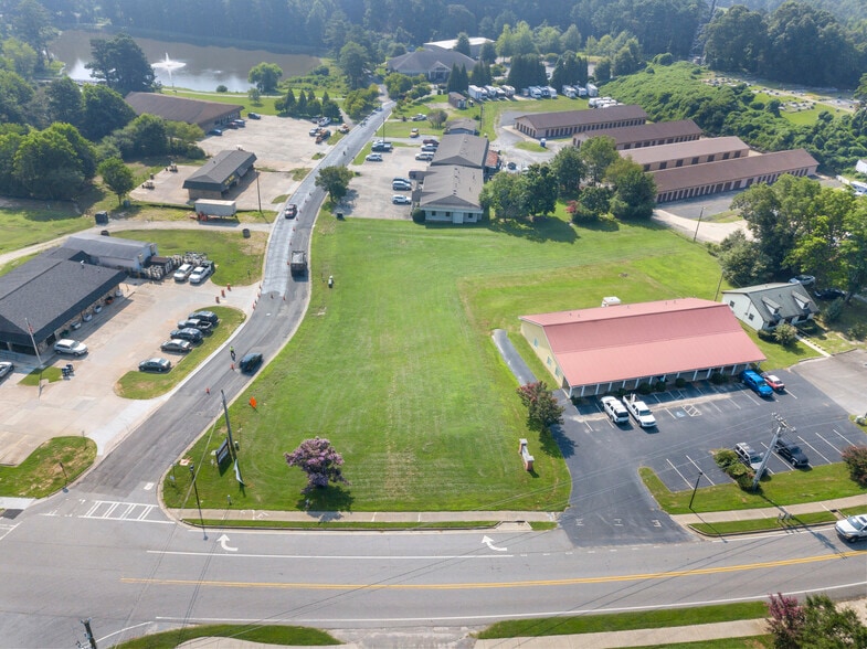 More Photos Of 0 Senoia Road/ Commerce Drive, Tyrone Land For Sale