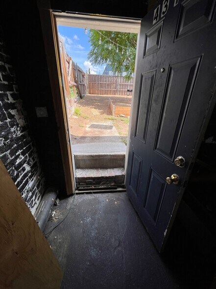 More Photos Of 4314-4316 Elm St, Dallas Storefront For Sale