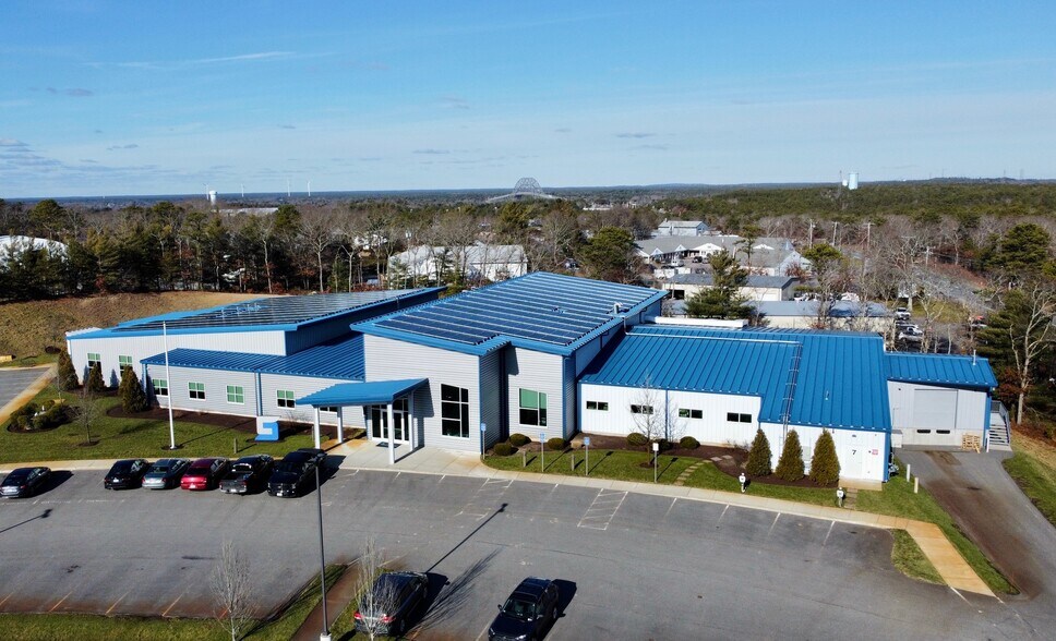 More Photos Of 7 Technology Park Dr, Bourne Office For Lease