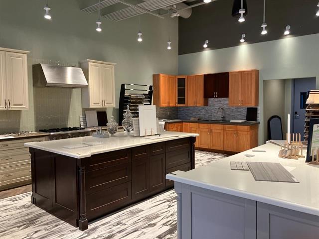 More Photos Of 2092 Concourse Dr, San Jose General Retail For Lease